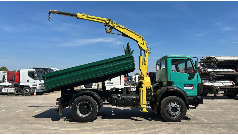 Mercedes-Benz SK 1722 (4X4 / LAMES / GRAND PONT / GRUE / TRES PROPRE / BIG HUB / STEEL SUSP. / V6) - מזהיר, משאית מנוף: תמונה 4 Mercedes-Benz SK 1722 (4X4 / LAMES / GRAND PONT / GRUE / TRES PROPRE / BIG HUB / STEEL SUSP. / V6) - מזהיר, משאית מנוף: תמונה 4