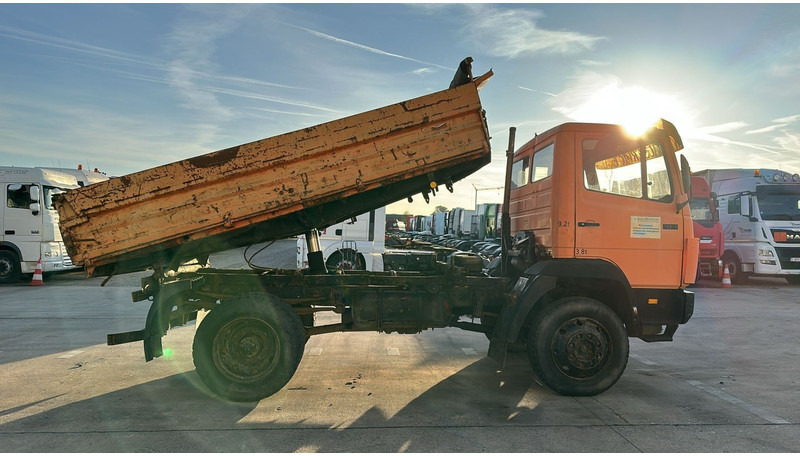Mercedes-Benz SK 914 (FULL STEEL SUSP / LAMES / 6 CYLINDRES / 4X4) - מזהיר: תמונה 4 Mercedes-Benz SK 914 (FULL STEEL SUSP / LAMES / 6 CYLINDRES / 4X4) - מזהיר: תמונה 4