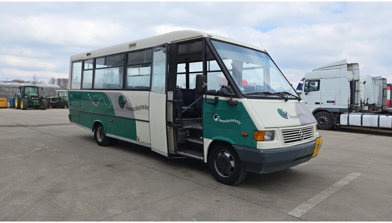 Mercedes-Benz Vario 614 (BELGIAN BUS / 34 SEATS / MANUAL PUMP / LAMES / STEEL SUSP.) - אוטובוס עירוני: תמונה 2 Mercedes-Benz Vario 614 (BELGIAN BUS / 34 SEATS / MANUAL PUMP / LAMES / STEEL SUSP.) - אוטובוס עירוני: תמונה 2