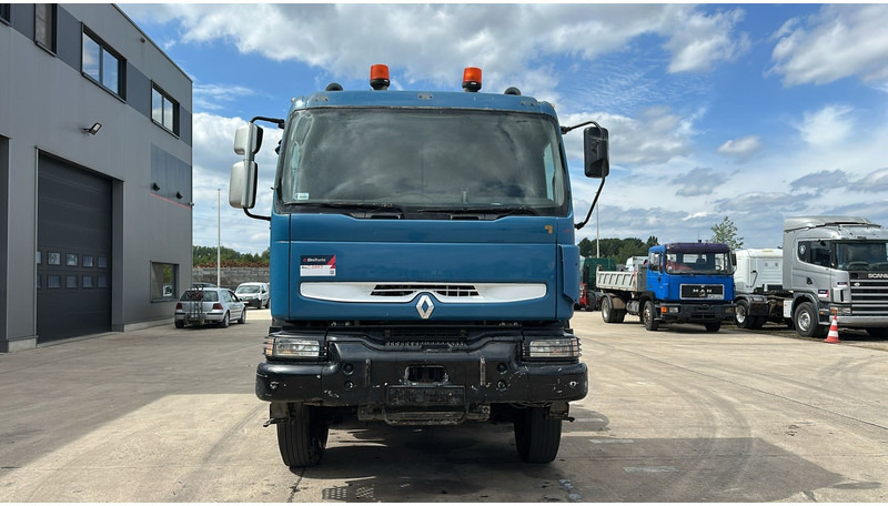 Renault KERAX 420 (8X4 / GRAND PONT / LAMES / BOITE MANUELLE / BONNE ETAT) - משאית עם שלדת תא: תמונה 2 Renault KERAX 420 (8X4 / GRAND PONT / LAMES / BOITE MANUELLE / BONNE ETAT) - משאית עם שלדת תא: תמונה 2