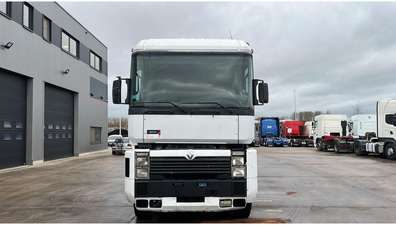 Renault Magnum 430 (BOITE MANUELLE / MANUAL GEARBOX / POMPE MANUELLE / MANUAL PUMP) - יחידת טרקטור: תמונה 2 Renault Magnum 430 (BOITE MANUELLE / MANUAL GEARBOX / POMPE MANUELLE / MANUAL PUMP) - יחידת טרקטור: תמונה 2