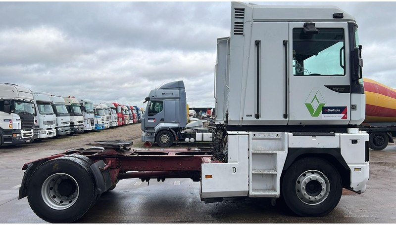 Renault Magnum 430 (BOITE MANUELLE / MANUAL GEARBOX / POMPE MANUELLE / MANUAL PUMP) - יחידת טרקטור: תמונה 4 Renault Magnum 430 (BOITE MANUELLE / MANUAL GEARBOX / POMPE MANUELLE / MANUAL PUMP) - יחידת טרקטור: תמונה 4