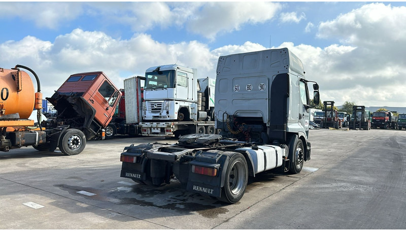 Renault Premium 420 (MANUAL GEARBOX / BOITE MANUELLE) - יחידת טרקטור: תמונה 5 Renault Premium 420 (MANUAL GEARBOX / BOITE MANUELLE) - יחידת טרקטור: תמונה 5