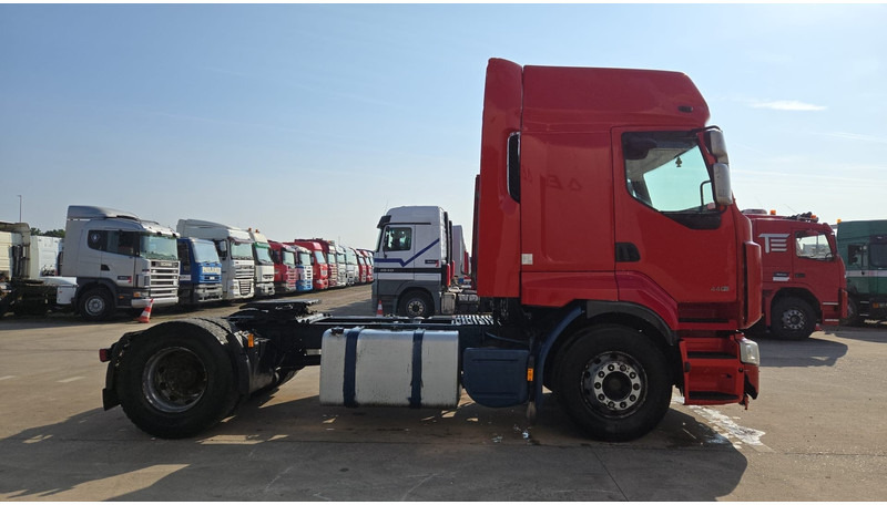 Renault Premium 440 (BOITE MANUELLE / MANUAL GEARBOX) - יחידת טרקטור: תמונה 3 Renault Premium 440 (BOITE MANUELLE / MANUAL GEARBOX) - יחידת טרקטור: תמונה 3