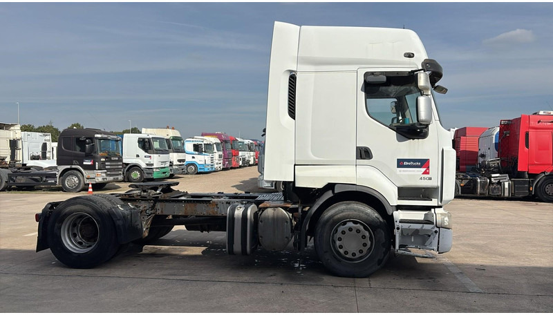 Renault Premium 450 (BOITE MANUELLE / MANUAL GEARBOX) - יחידת טרקטור: תמונה 4 Renault Premium 450 (BOITE MANUELLE / MANUAL GEARBOX) - יחידת טרקטור: תמונה 4