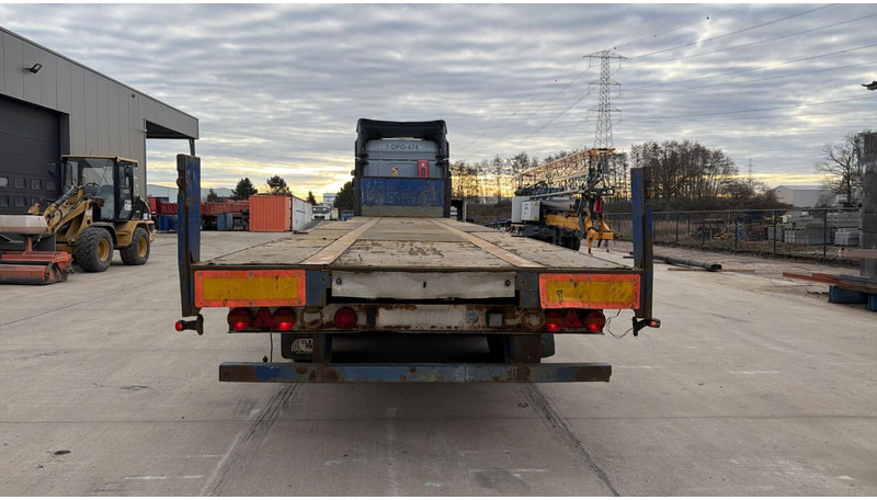 Van Hool 3B2007 (DRUM BRAKES / FREINS TAMBOURS / BELGIAN TRAILER) - סמיטריילר צד נופל/ שטוח: תמונה 3 Van Hool 3B2007 (DRUM BRAKES / FREINS TAMBOURS / BELGIAN TRAILER) - סמיטריילר צד נופל/ שטוח: תמונה 3