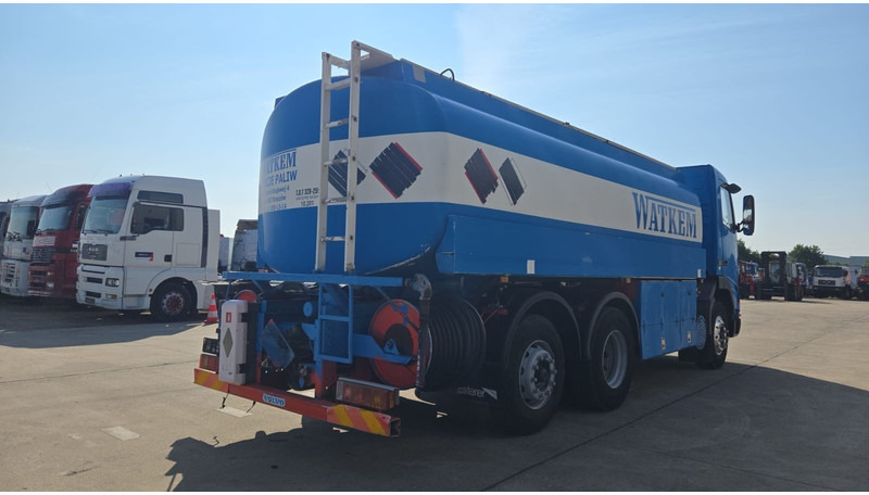 Volvo FH 12.380 (20.100 LITERS / PARFAIT ETAT / TOP CONDITION !!! / 6X2 / BOITE MANUELLE) - משאית מכל: תמונה 5 Volvo FH 12.380 (20.100 LITERS / PARFAIT ETAT / TOP CONDITION !!! / 6X2 / BOITE MANUELLE) - משאית מכל: תמונה 5