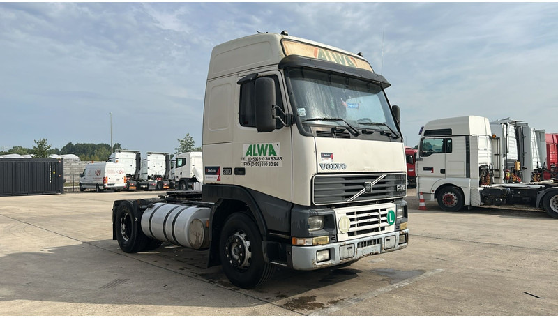 Volvo FH 12.380 (BOITE MANUELLE / MANUAL GEARBOX / EURO 2 / PTO) - יחידת טרקטור: תמונה 5 Volvo FH 12.380 (BOITE MANUELLE / MANUAL GEARBOX / EURO 2 / PTO) - יחידת טרקטור: תמונה 5