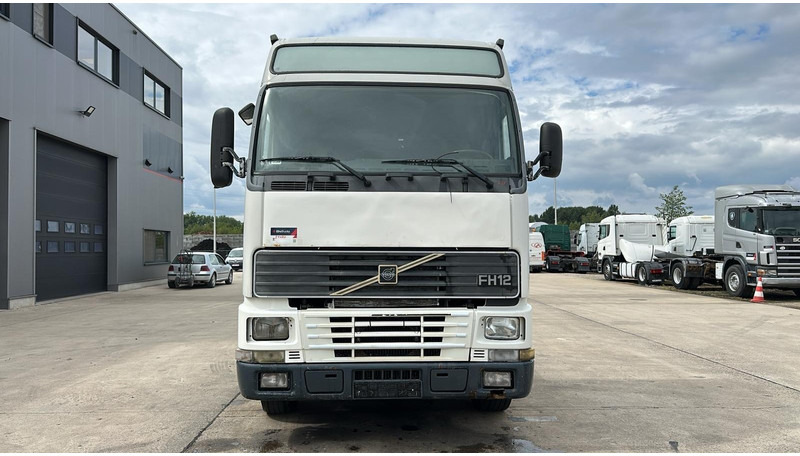 Volvo FH 12.420 (POMPE HYDRAULIQUE / PTO / BOITE MANUELLE / MANUAL GEARBOX) - יחידת טרקטור: תמונה 5 Volvo FH 12.420 (POMPE HYDRAULIQUE / PTO / BOITE MANUELLE / MANUAL GEARBOX) - יחידת טרקטור: תמונה 5