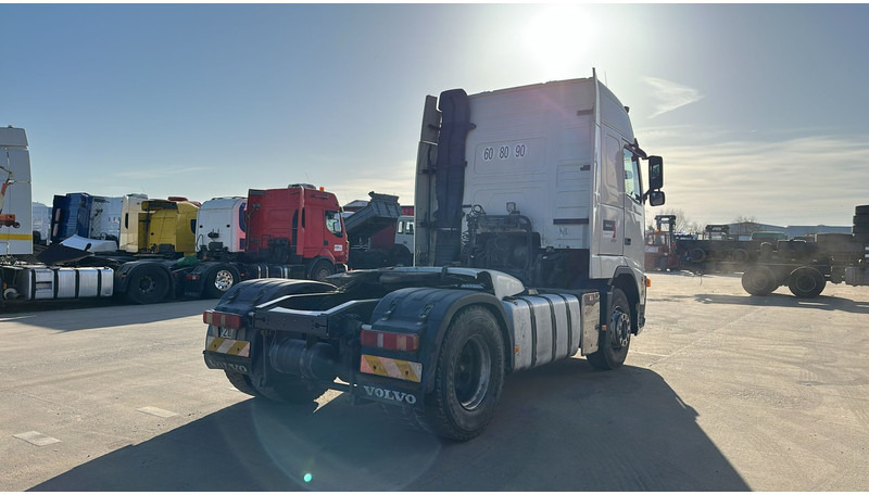 Volvo FH 400 (MANUAL GEARBOX / BOITE MANUELLE / CLEAN CHASSIS / EURO 5) - יחידת טרקטור: תמונה 5 Volvo FH 400 (MANUAL GEARBOX / BOITE MANUELLE / CLEAN CHASSIS / EURO 5) - יחידת טרקטור: תמונה 5