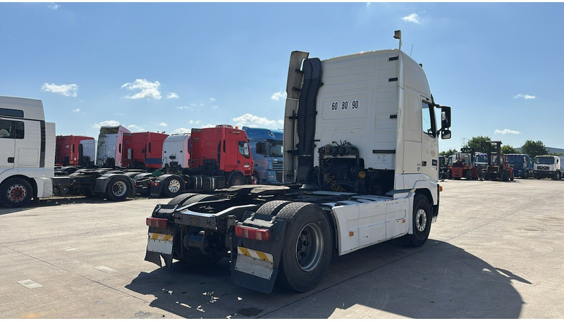 Volvo FH 460 (MANUAL GEARBOX / BOITE MANUELLE) - יחידת טרקטור: תמונה 5 Volvo FH 460 (MANUAL GEARBOX / BOITE MANUELLE) - יחידת טרקטור: תמונה 5