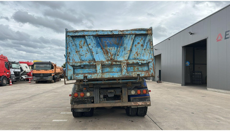 Volvo FL 12.380 (8X4 /STEEL SUSP. / BOITE MANUELLE / MANUAL GEARBOX) - מזהיר: תמונה 5 Volvo FL 12.380 (8X4 /STEEL SUSP. / BOITE MANUELLE / MANUAL GEARBOX) - מזהיר: תמונה 5