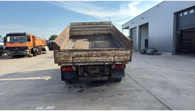 Volvo FL 6 - 8 (MANUAL PUMP / POMPE MANUELLE) - מזהיר: תמונה 5 Volvo FL 6 - 8 (MANUAL PUMP / POMPE MANUELLE) - מזהיר: תמונה 5