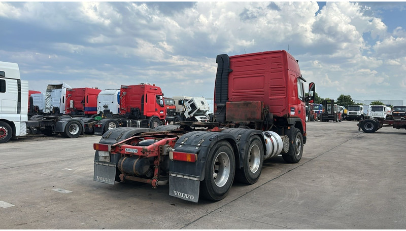 Volvo FM 12 - 340 (6X4 / TRACTEUR ORIGINAL / BOITE MANUELLE / MANUAL GEARBOX / PROPRE) - יחידת טרקטור: תמונה 5 Volvo FM 12 - 340 (6X4 / TRACTEUR ORIGINAL / BOITE MANUELLE / MANUAL GEARBOX / PROPRE) - יחידת טרקטור: תמונה 5