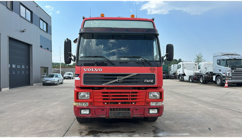 Volvo FM 12 - 340 (6X4 / TRACTEUR ORIGINAL / BOITE MANUELLE / MANUAL GEARBOX / PROPRE) - יחידת טרקטור: תמונה 2 Volvo FM 12 - 340 (6X4 / TRACTEUR ORIGINAL / BOITE MANUELLE / MANUAL GEARBOX / PROPRE) - יחידת טרקטור: תמונה 2
