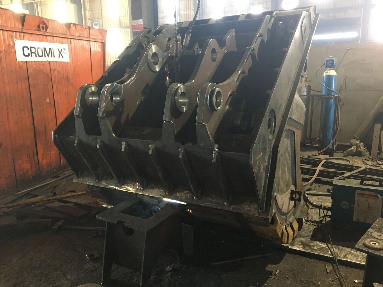 Doosan DX500 - דלי מחפר: תמונה 3 Doosan DX500 - דלי מחפר: תמונה 3