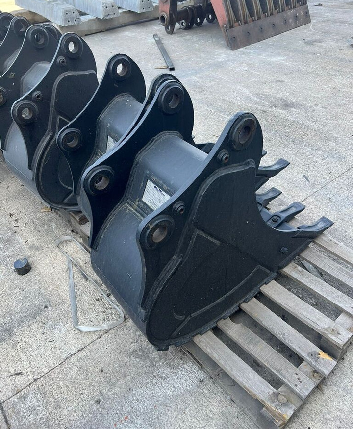 JCB 3CX Bucket - דלי מחפר: תמונה 3 JCB 3CX Bucket - דלי מחפר: תמונה 3