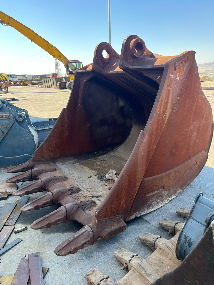 KOMATSU PC850 - דלי מחפר עבור מכונת בנייה: תמונה 3 KOMATSU PC850 - דלי מחפר עבור מכונת בנייה: תמונה 3