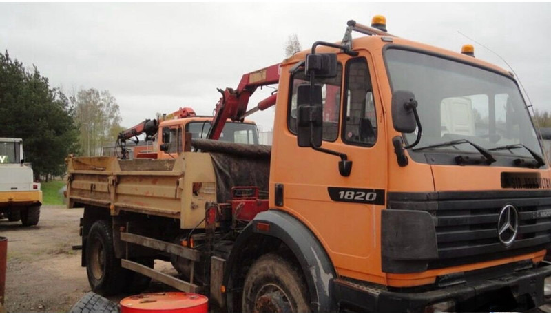 Mercedes-Benz 1820 - מזהיר, משאית מנוף: תמונה 1 Mercedes-Benz 1820 - מזהיר, משאית מנוף: תמונה 1