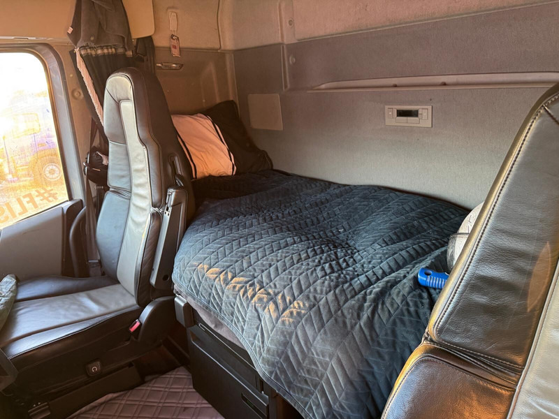 Volvo FH540 - משאית עם שלדת תא: תמונה 4 Volvo FH540 - משאית עם שלדת תא: תמונה 4