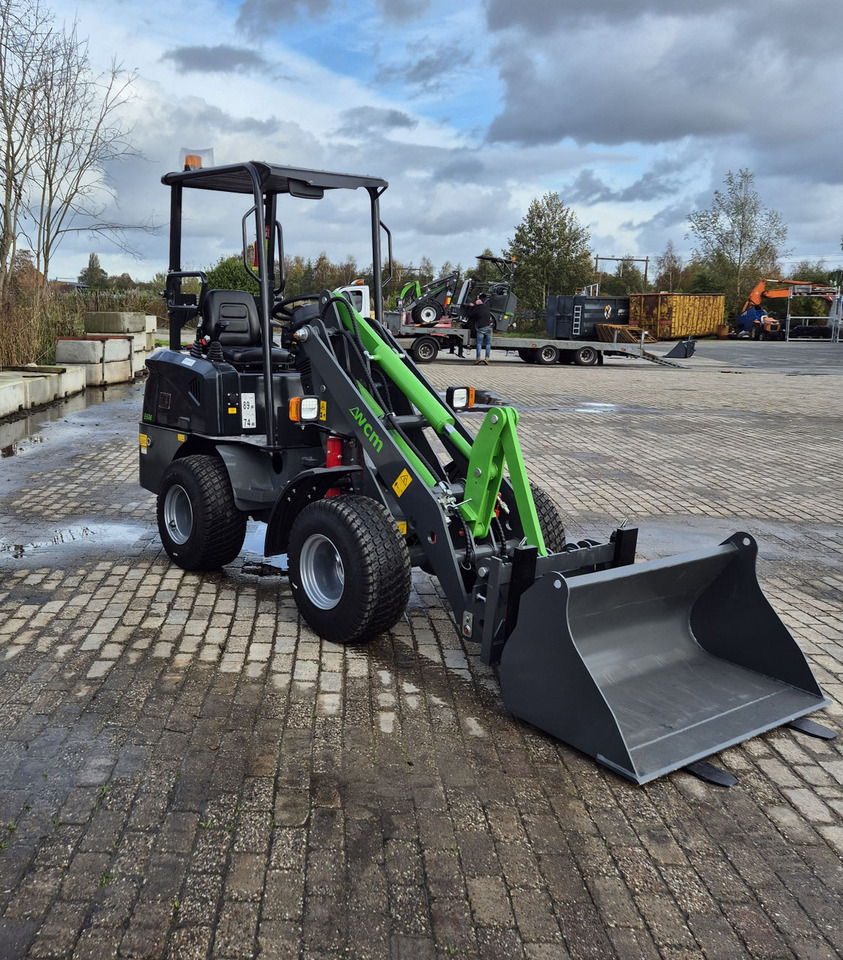 WCM-606 - מעמיס גלגלים: תמונה 5 WCM-606 - מעמיס גלגלים: תמונה 5