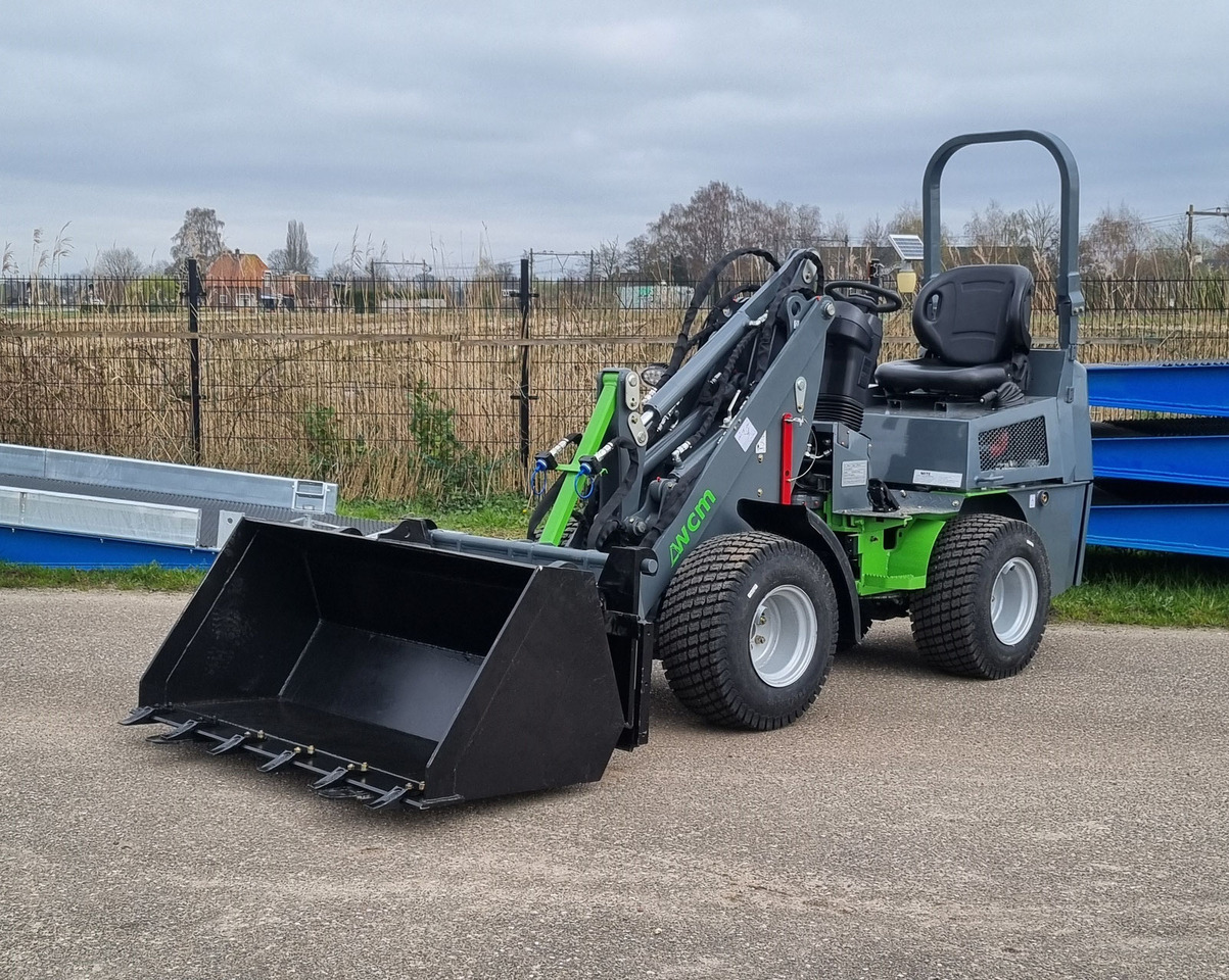 WCM -L1460 shovel met beugel - מעמיס גלגלים: תמונה 1 WCM -L1460 shovel met beugel - מעמיס גלגלים: תמונה 1