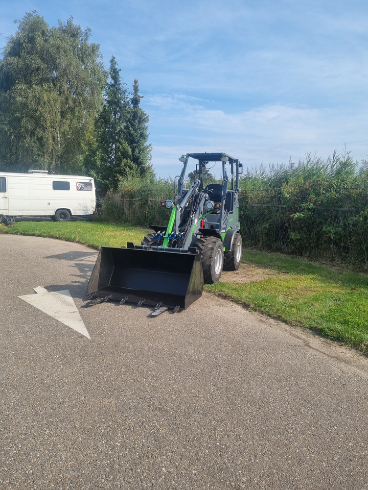 WCM L2312 - מעמיס גלגלים: תמונה 1 WCM L2312 - מעמיס גלגלים: תמונה 1