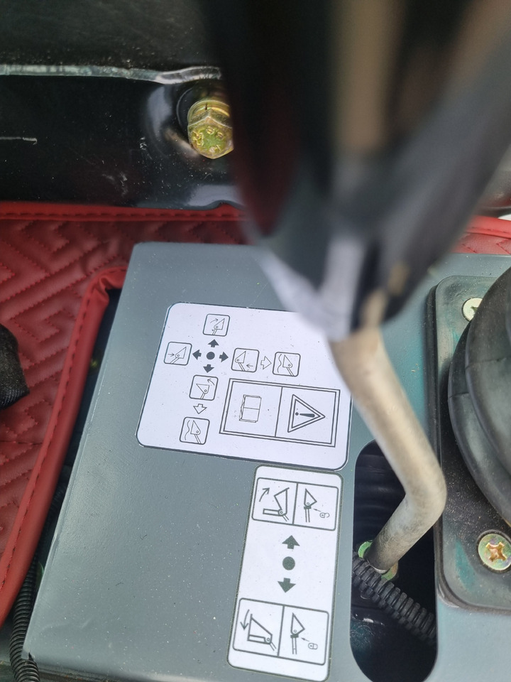 WCM L2412 - מעמיס גלגלים: תמונה 5 WCM L2412 - מעמיס גלגלים: תמונה 5