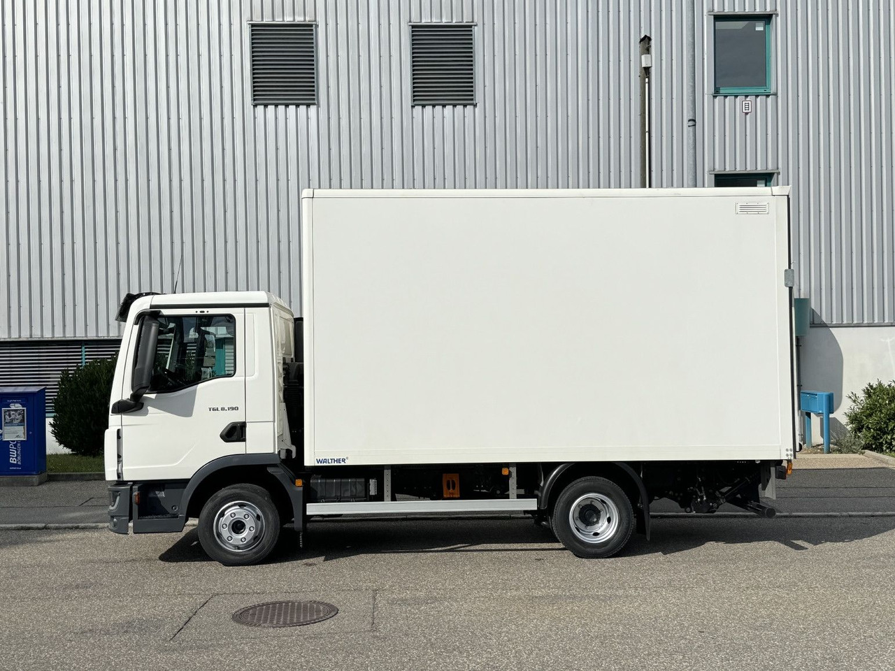 MAN TGL 8.190 BL Koffer 4,57m LBW 1,5t Kamera TOP - כלי רכב מסחרי עם תיבה: תמונה 4 MAN TGL 8.190 BL Koffer 4,57m LBW 1,5t Kamera TOP - כלי רכב מסחרי עם תיבה: תמונה 4
