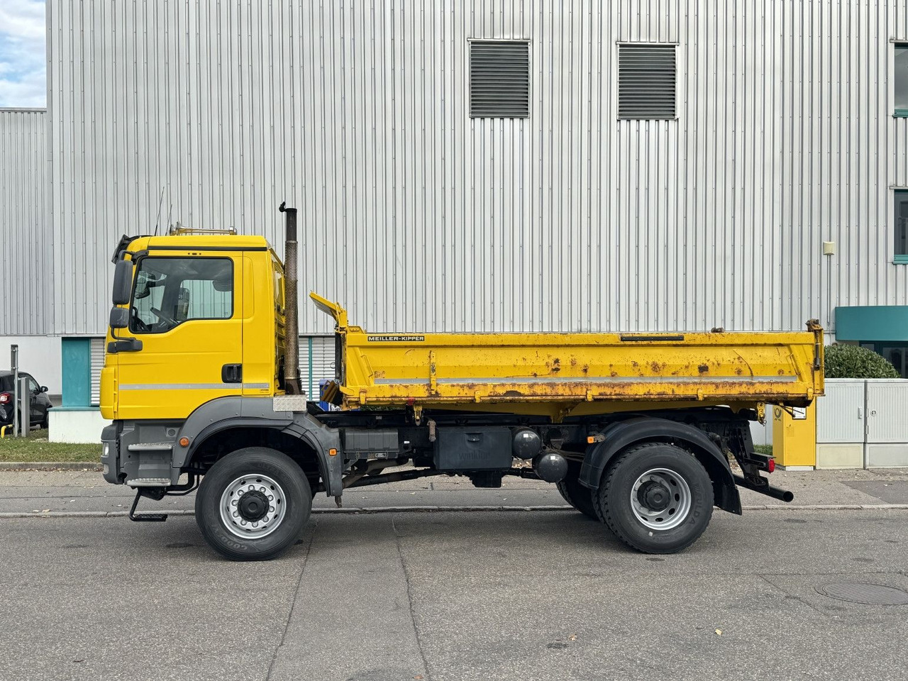MAN TGM 18.340 4x4 ALLRAD MEILLER 3-S Kipper AHK - מזהיר: תמונה 4 MAN TGM 18.340 4x4 ALLRAD MEILLER 3-S Kipper AHK - מזהיר: תמונה 4