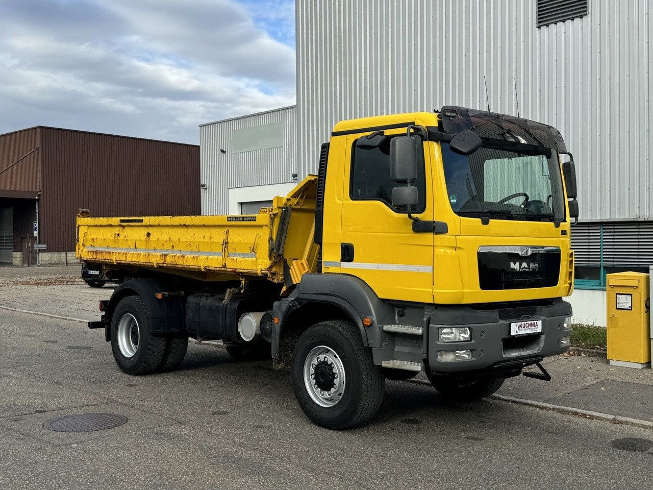 MAN TGM 18.340 4x4 ALLRAD MEILLER 3-S Kipper AHK - מזהיר: תמונה 3 MAN TGM 18.340 4x4 ALLRAD MEILLER 3-S Kipper AHK - מזהיר: תמונה 3