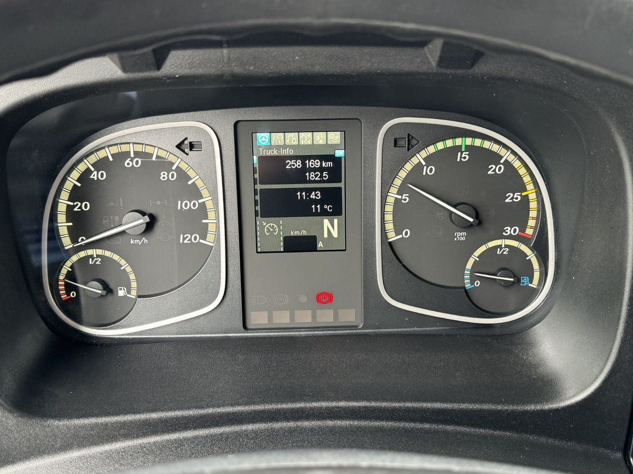 משאית תיבה Mercedes-Benz Atego 1221 L Koffer 6,1m LBW AHK Klima TOP: תמונה 15