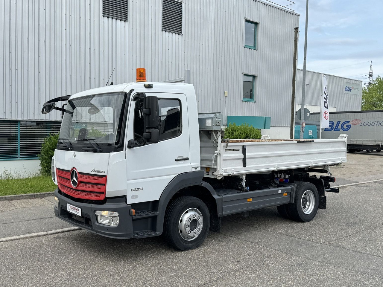 Mercedes-Benz Atego 1223 K Dreiseitenkipper 2xAHK 3-Sitze E6 - מזהיר: תמונה 2 Mercedes-Benz Atego 1223 K Dreiseitenkipper 2xAHK 3-Sitze E6 - מזהיר: תמונה 2