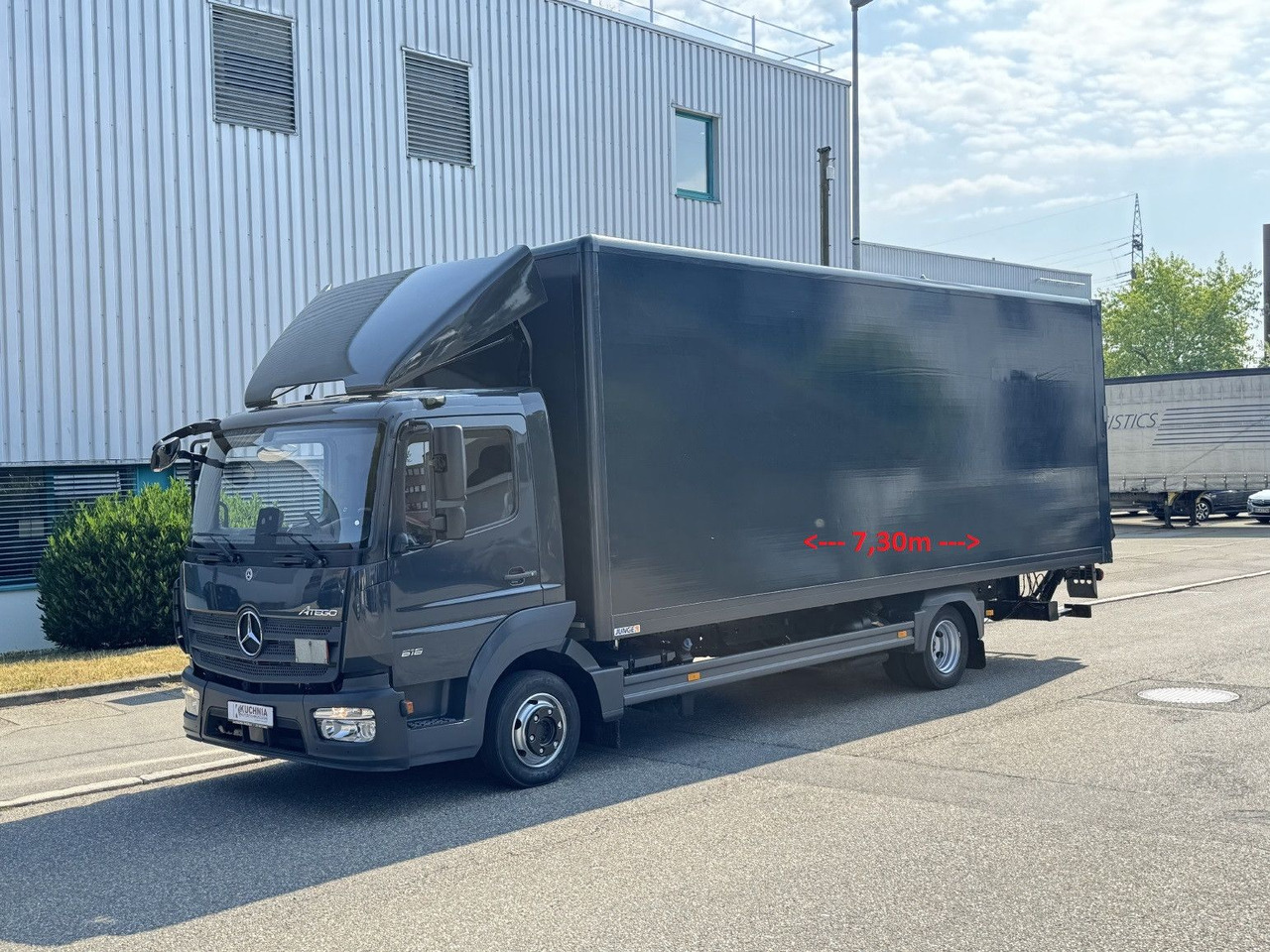 Mercedes-Benz Atego 818L Koffer 7,3m LBW Klima Automatik - כלי רכב מסחרי עם תיבה: תמונה 1 Mercedes-Benz Atego 818L Koffer 7,3m LBW Klima Automatik - כלי רכב מסחרי עם תיבה: תמונה 1