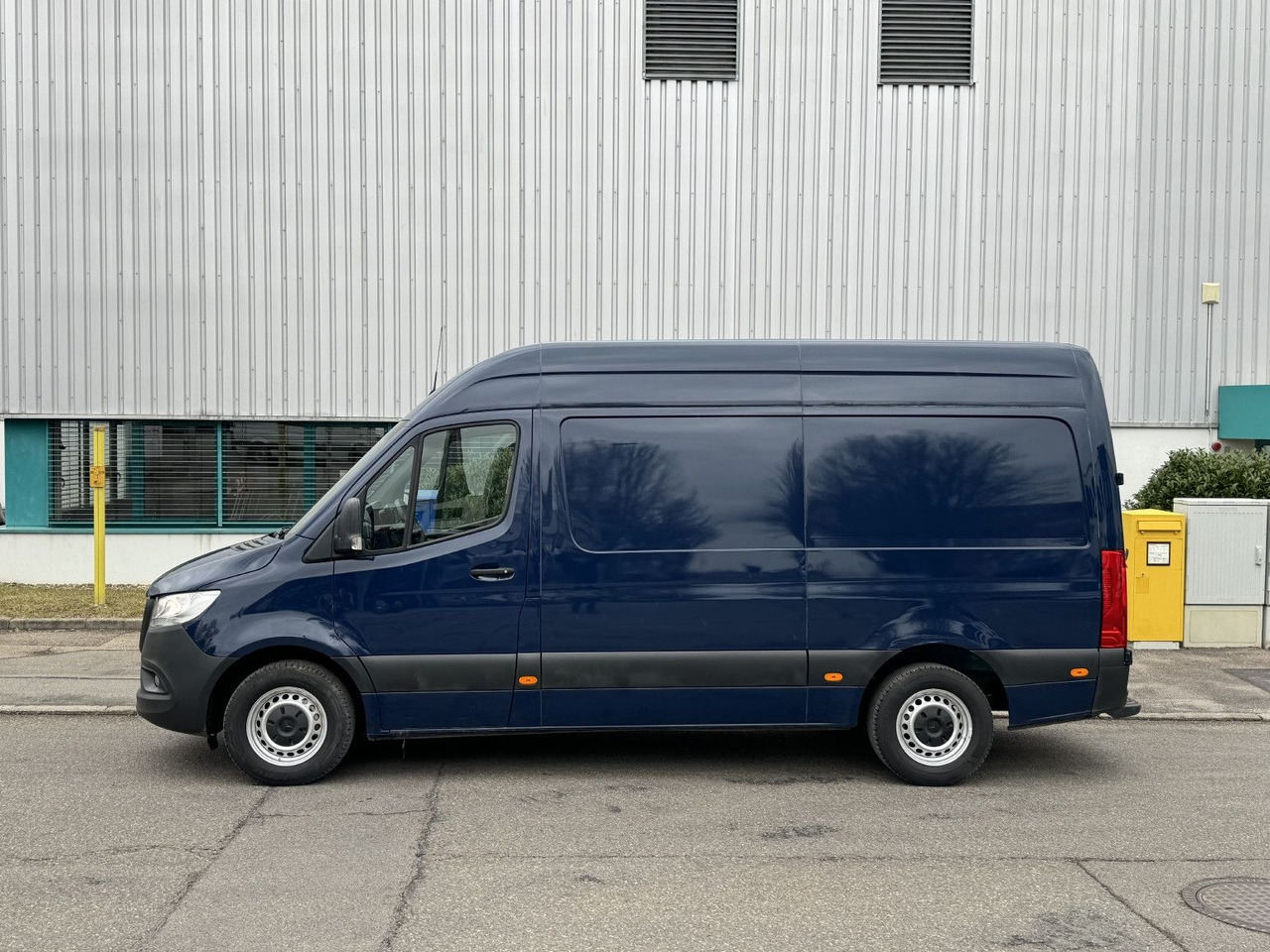 Mercedes-Benz Sprinter 315 CDI Kasten ML+H 3-Sitze Klima - כלי רכב מסחרי עם לוח: תמונה 4 Mercedes-Benz Sprinter 315 CDI Kasten ML+H 3-Sitze Klima - כלי רכב מסחרי עם לוח: תמונה 4