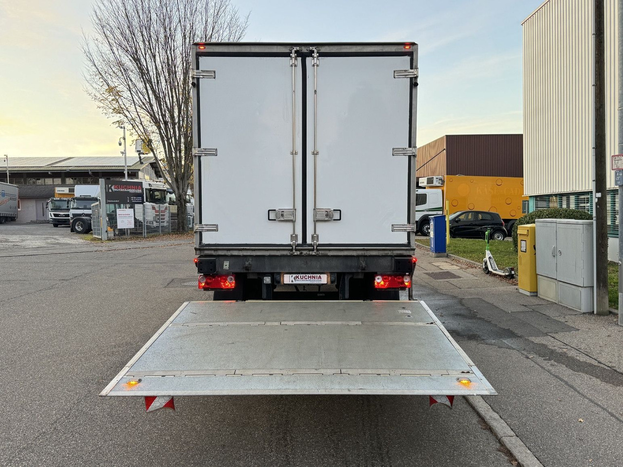 ROHR RAK/18 TK Tiefkühl MAXIMA 1000 Türen LBW 2t BPW - קרון נגרר עם קירור: תמונה 4 ROHR RAK/18 TK Tiefkühl MAXIMA 1000 Türen LBW 2t BPW - קרון נגרר עם קירור: תמונה 4