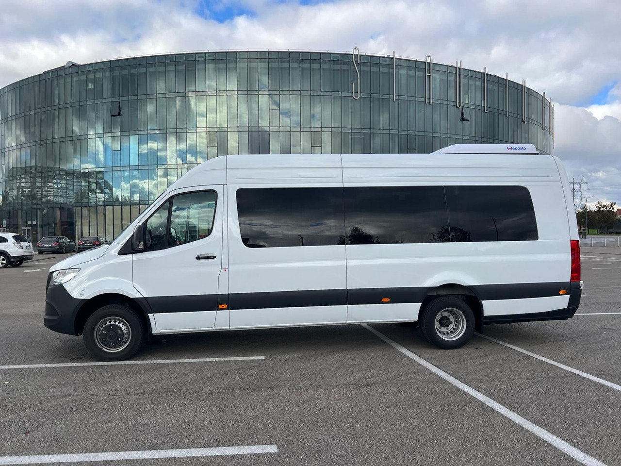 Mercedes-Benz Sprinter 517 Komfort XL, 21 SS - מיניבוס, כלי רכב מסחרי לנוסעים: תמונה 4 Mercedes-Benz Sprinter 517 Komfort XL, 21 SS - מיניבוס, כלי רכב מסחרי לנוסעים: תמונה 4