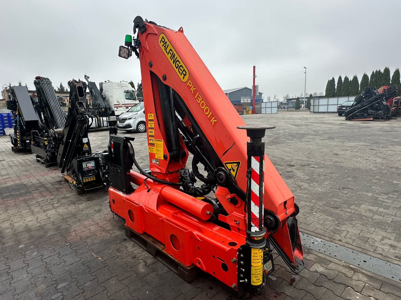 Palfinger PK13001K - עגורן מעמיס: תמונה 4 Palfinger PK13001K - עגורן מעמיס: תמונה 4