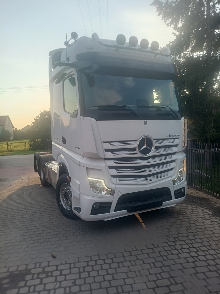 Mercedes-Benz Actros 2551 - יחידת טרקטור: תמונה 3 Mercedes-Benz Actros 2551 - יחידת טרקטור: תמונה 3