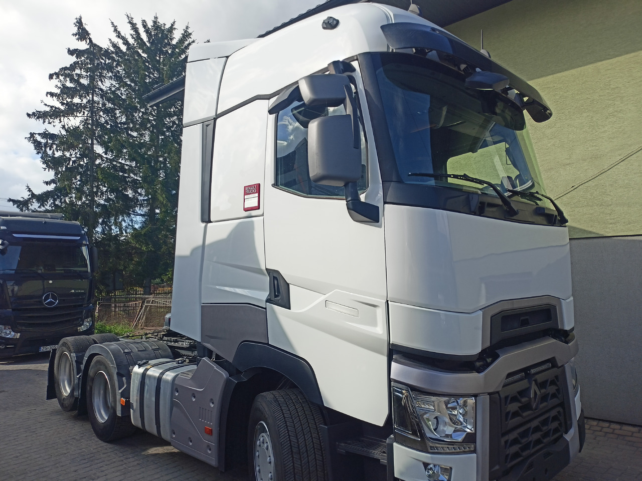 Renault Gama T 480 - יחידת טרקטור: תמונה 2 Renault Gama T 480 - יחידת טרקטור: תמונה 2