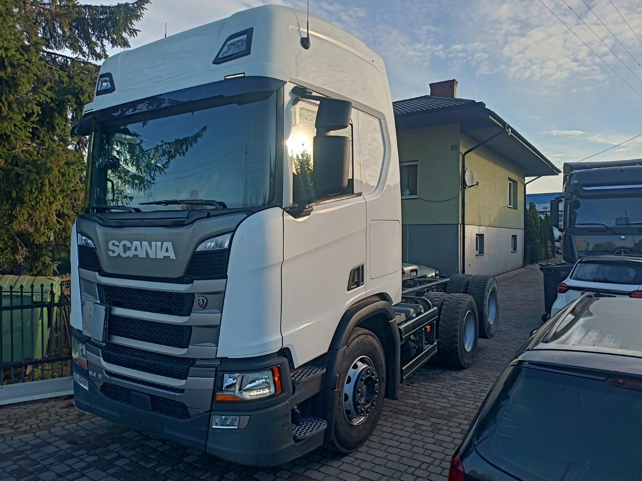 SCANIA R500 6x2 - משאית עם שלדת תא: תמונה 1 SCANIA R500 6x2 - משאית עם שלדת תא: תמונה 1