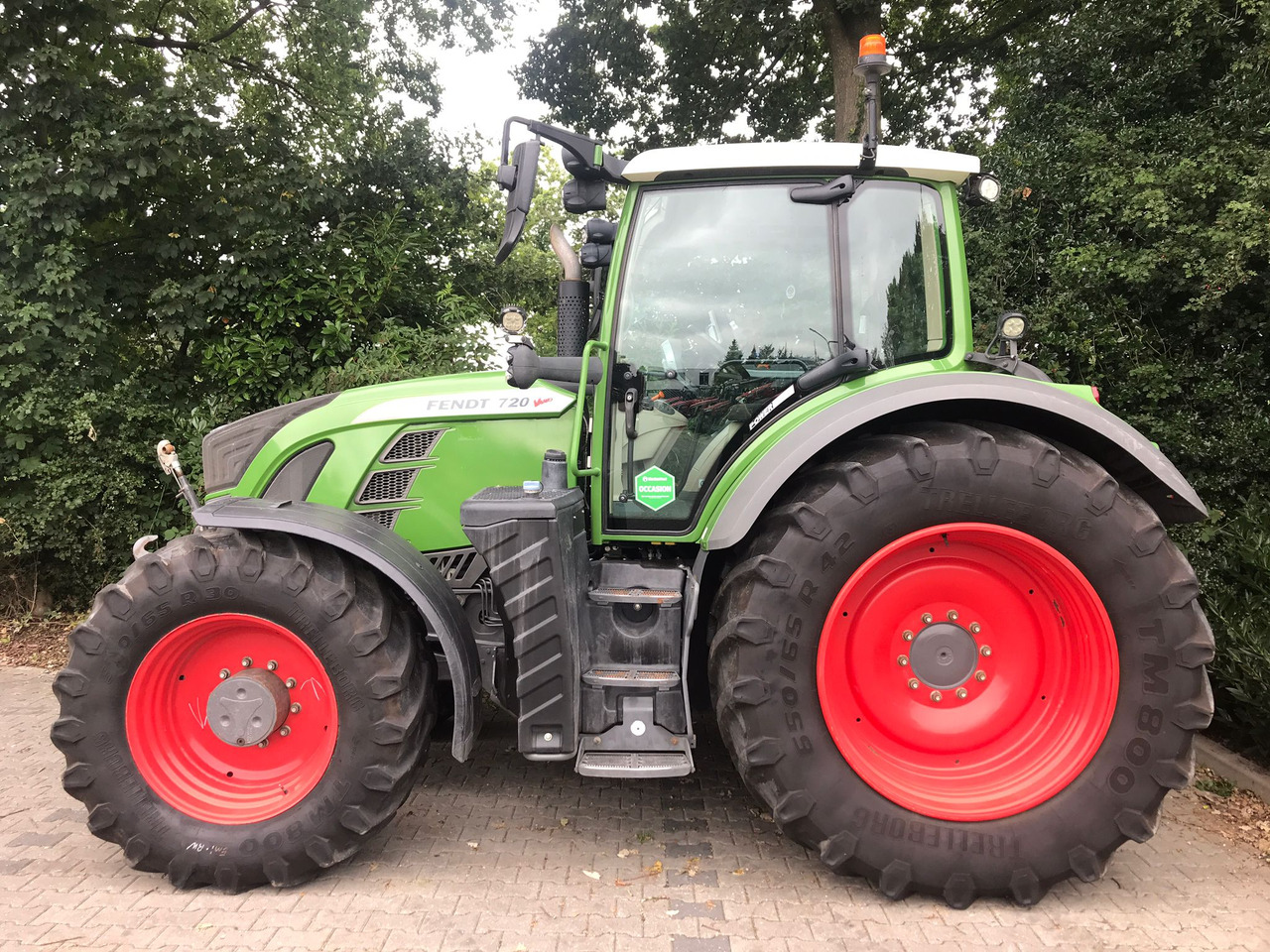 FENDT 720 Vario S4 PowerPlus - טרקטור חקלאי: תמונה 2 FENDT 720 Vario S4 PowerPlus - טרקטור חקלאי: תמונה 2