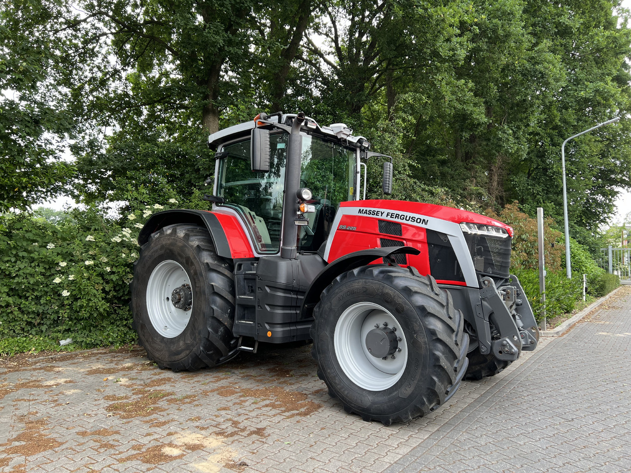 Massey Ferguson 8S.225 Dyne E-power - טרקטור חקלאי: תמונה 3 Massey Ferguson 8S.225 Dyne E-power - טרקטור חקלאי: תמונה 3