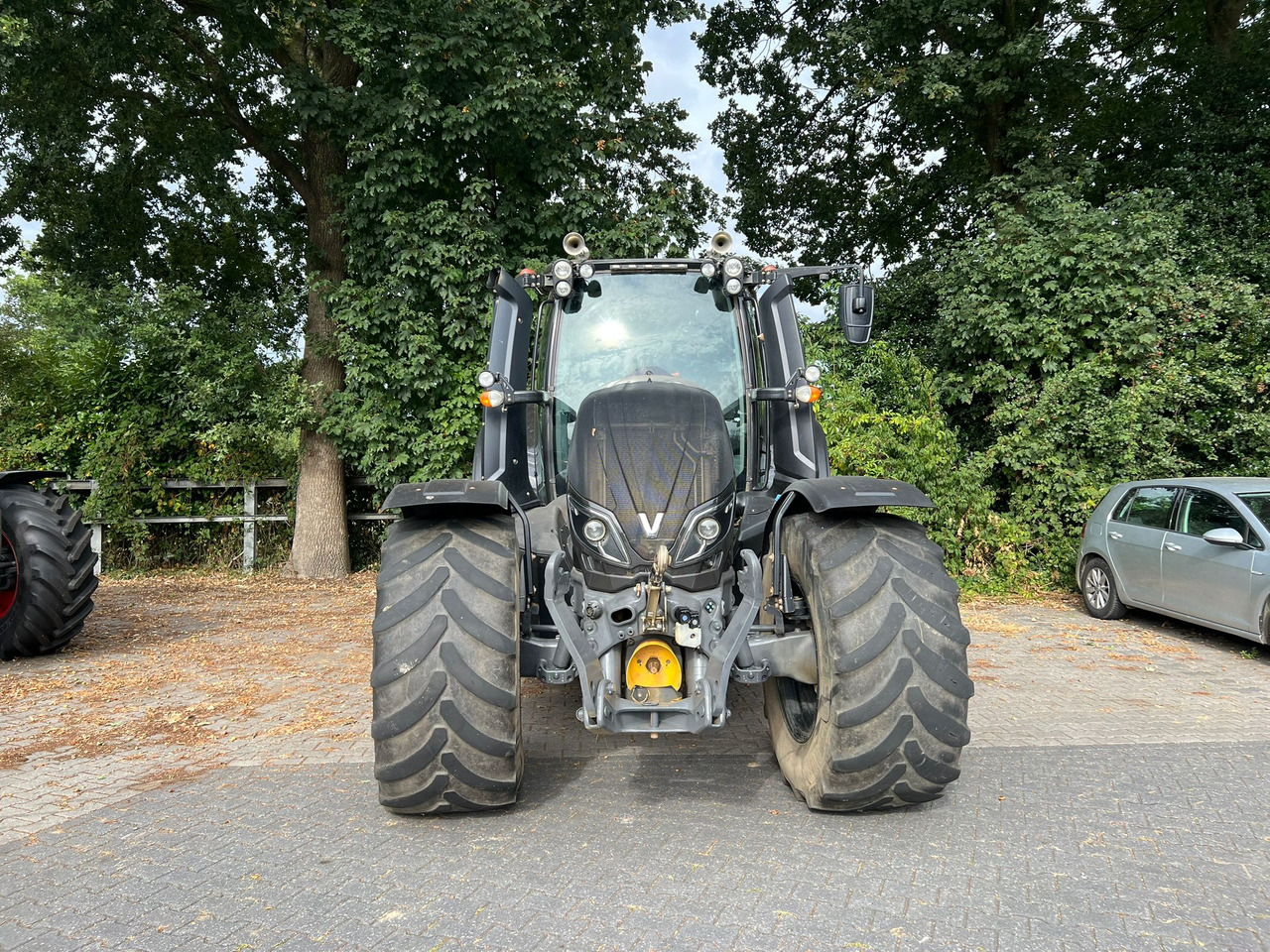 Valtra T174 Versu - טרקטור חקלאי: תמונה 5 Valtra T174 Versu - טרקטור חקלאי: תמונה 5