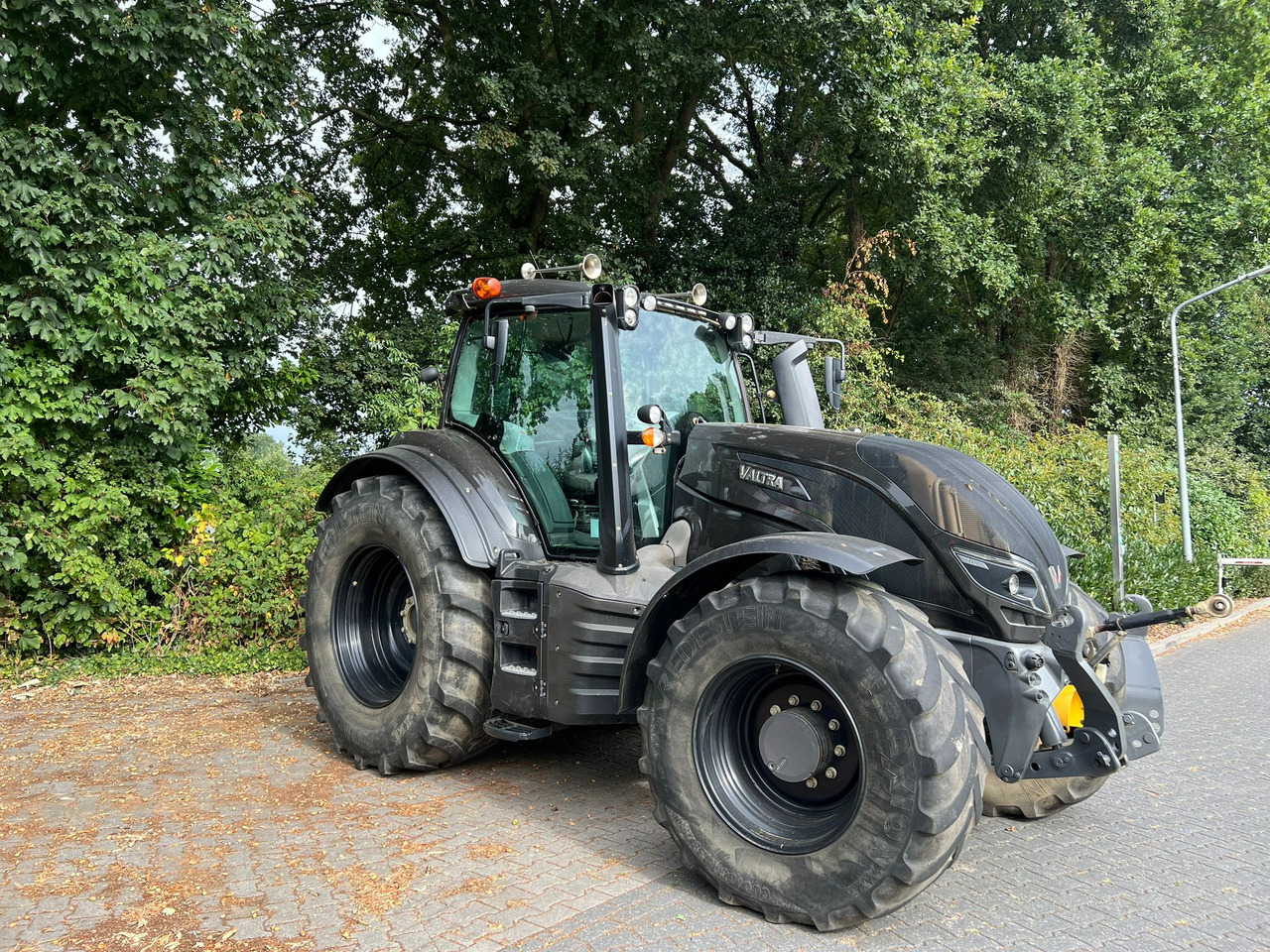 Valtra T174 Versu - טרקטור חקלאי: תמונה 3 Valtra T174 Versu - טרקטור חקלאי: תמונה 3