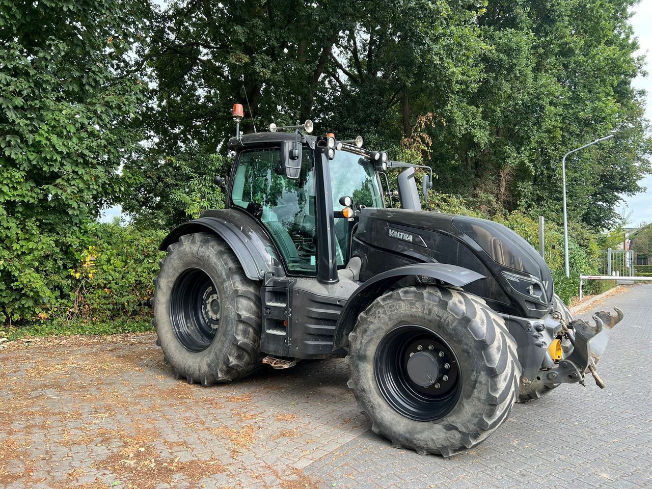 Valtra T174 Versu - טרקטור חקלאי: תמונה 3 Valtra T174 Versu - טרקטור חקלאי: תמונה 3