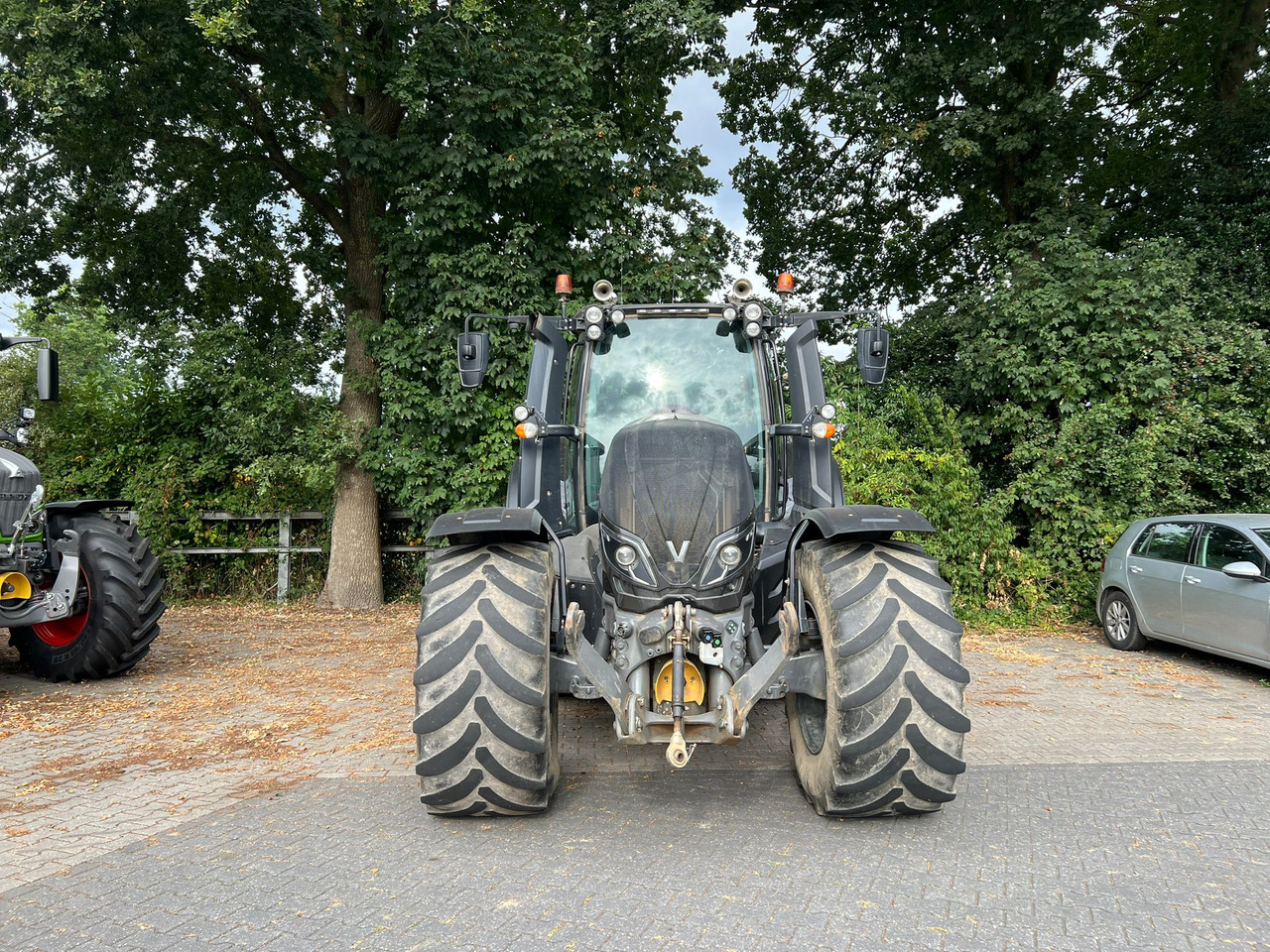 Valtra T174 Versu - טרקטור חקלאי: תמונה 5 Valtra T174 Versu - טרקטור חקלאי: תמונה 5