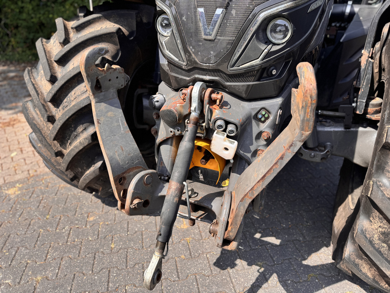 Valtra T214 Direct - טרקטור חקלאי: תמונה 5 Valtra T214 Direct - טרקטור חקלאי: תמונה 5