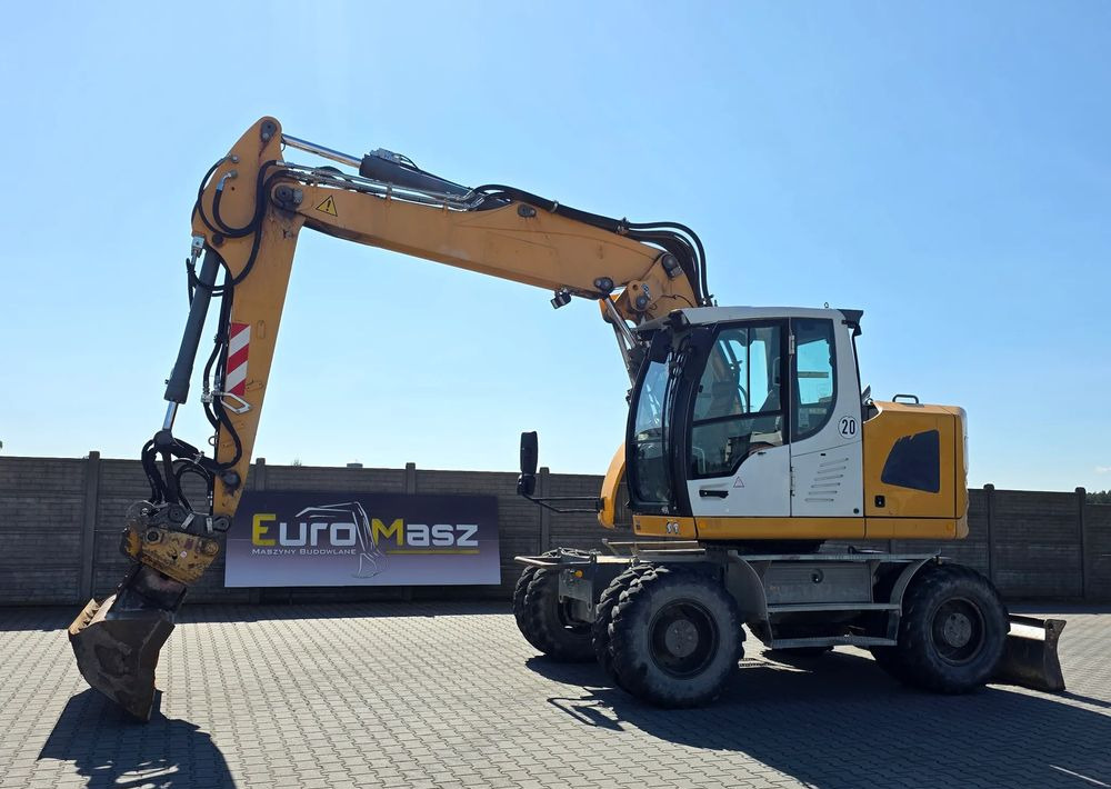Liebherr A918 COMPACT, 2014 ROK, SW 48 LIKUFIX szybkozłącze - מחפר גלגלים: תמונה 1 Liebherr A918 COMPACT, 2014 ROK, SW 48 LIKUFIX szybkozłącze - מחפר גלגלים: תמונה 1