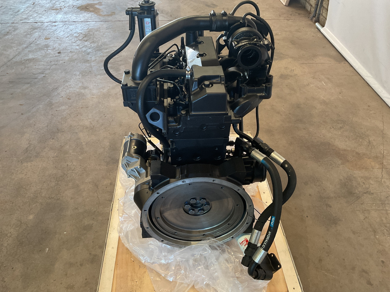 Cummins B3.3 Turbo - מנוע: תמונה 3 Cummins B3.3 Turbo - מנוע: תמונה 3